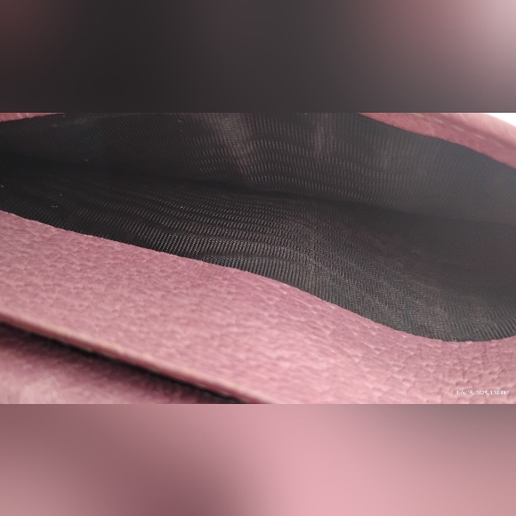 Gucci Brown and Burgundy Wallet With Callouts In Description 7.5"L×4"H - Picture 10 of 11